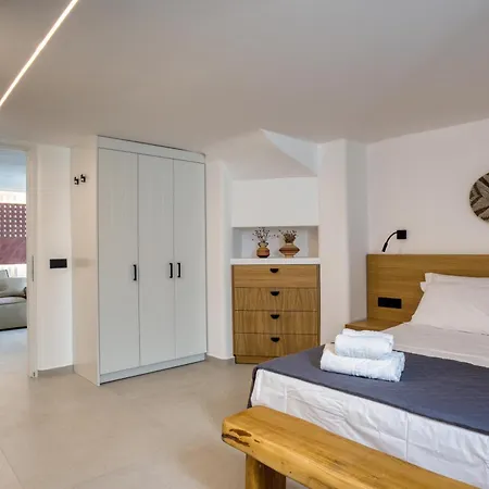 Costa Dorata Seaside Villa