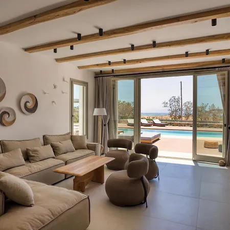 Costa Dorata Seaside Villa