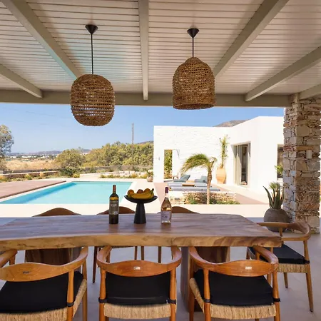 Costa Dorata Seaside Villa