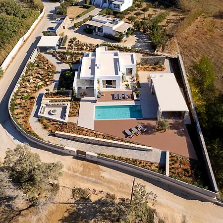 Costa Dorata Seaside * 흐리시 악티