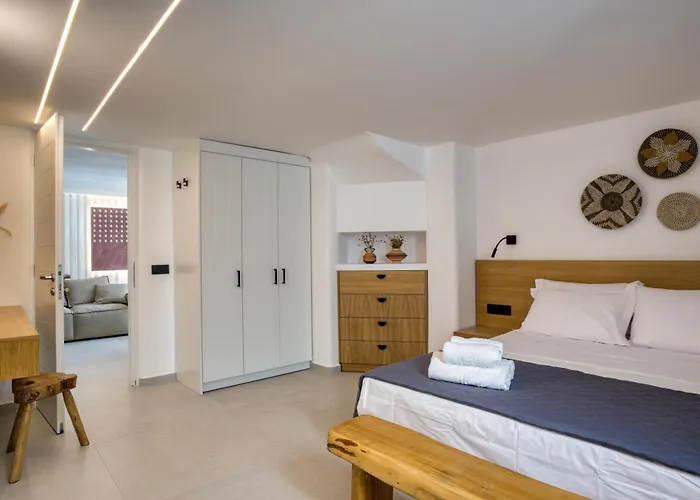 Costa Dorata Seaside Vila