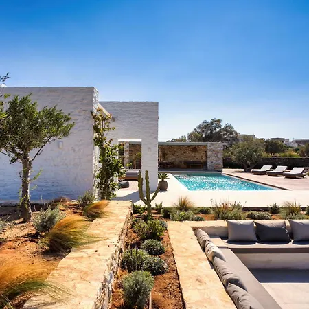 Costa Dorata Seaside Villa *