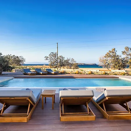 Costa Dorata Seaside Villa