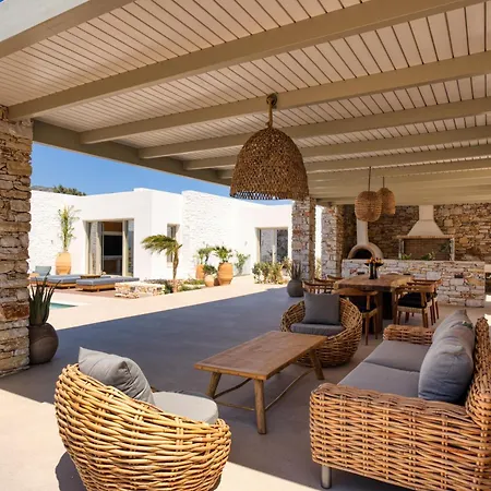 Costa Dorata Seaside Villa